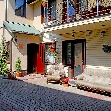 Elupuu Apartment *