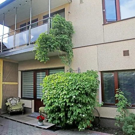 Elupuu Apartman Pärnu