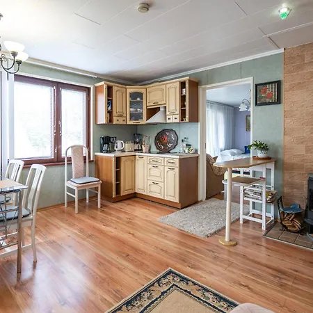 Elupuu Apartman *